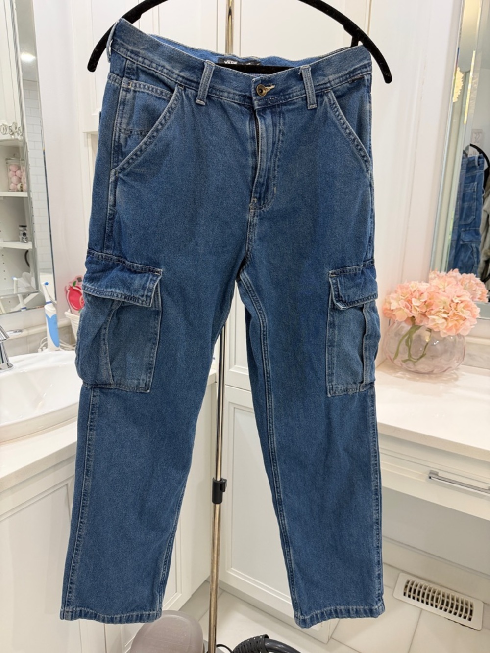 Vans Women's Blue Relaxed Cargo Jeans